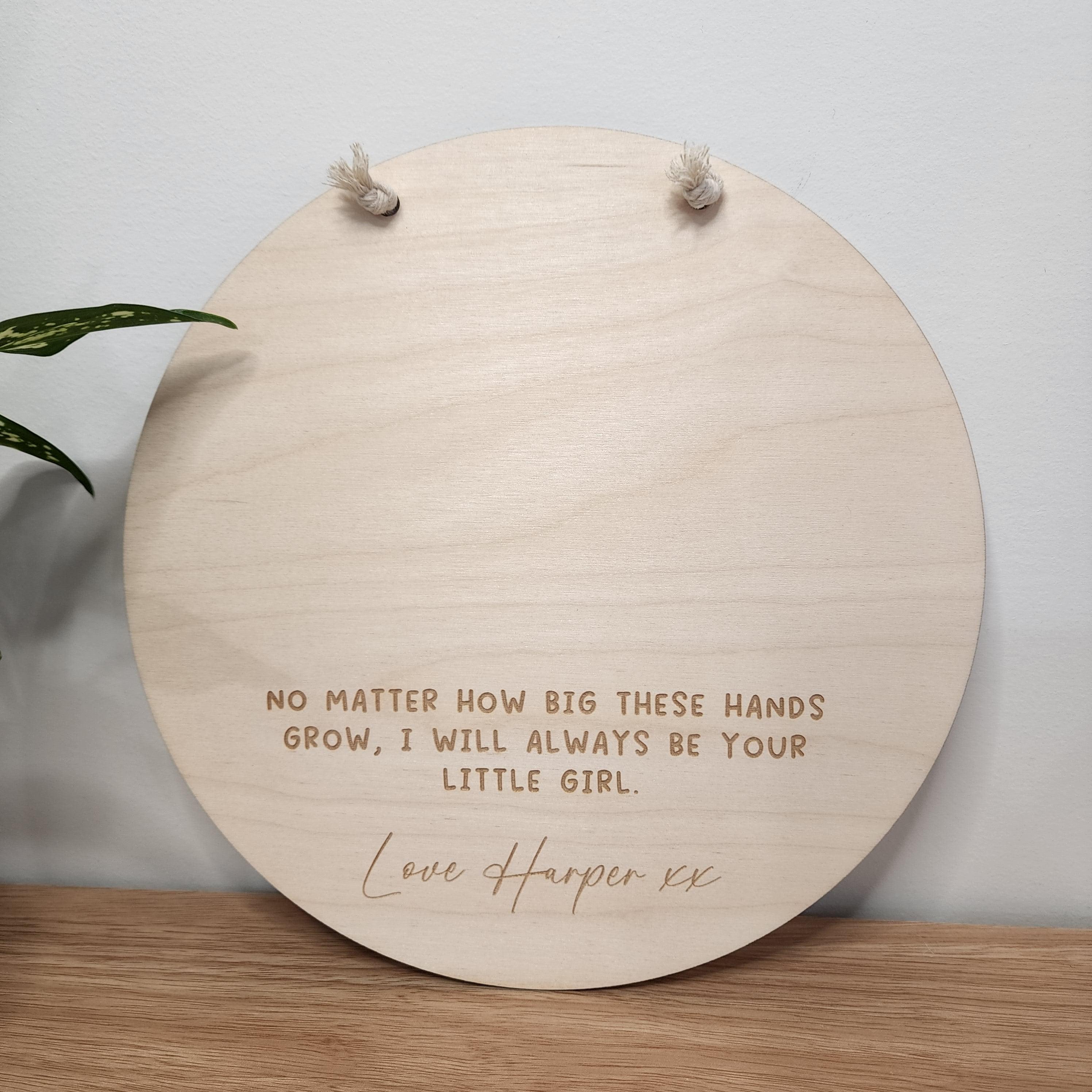 Dad Simple Handprint Hanging Sign - Personalised Wooden Round - Father&#39;s Day Gift - The Willow Corner