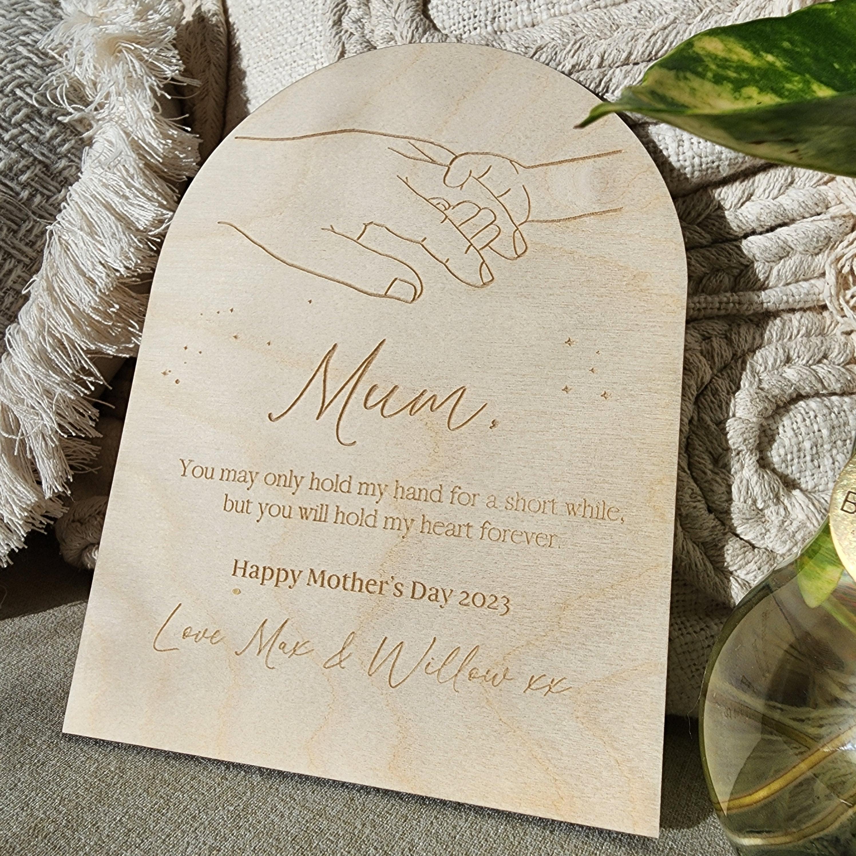 Holding Hands - Personalised Line Art Arch Quote - Mother&#39;s Day Gift - The Willow Corner