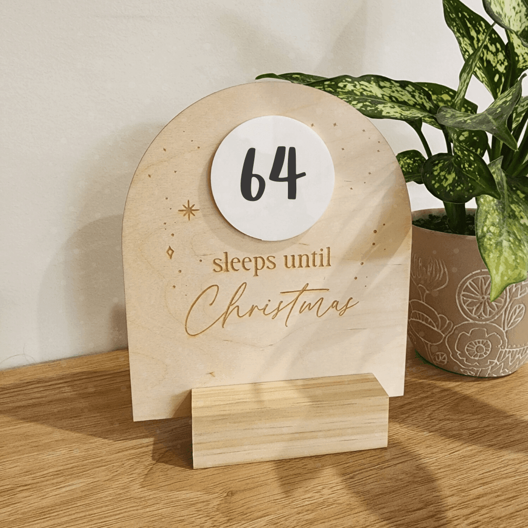 Mini Santa Visits Countdown Plaque - Timber Block - Christmas Decor - The Willow Corner