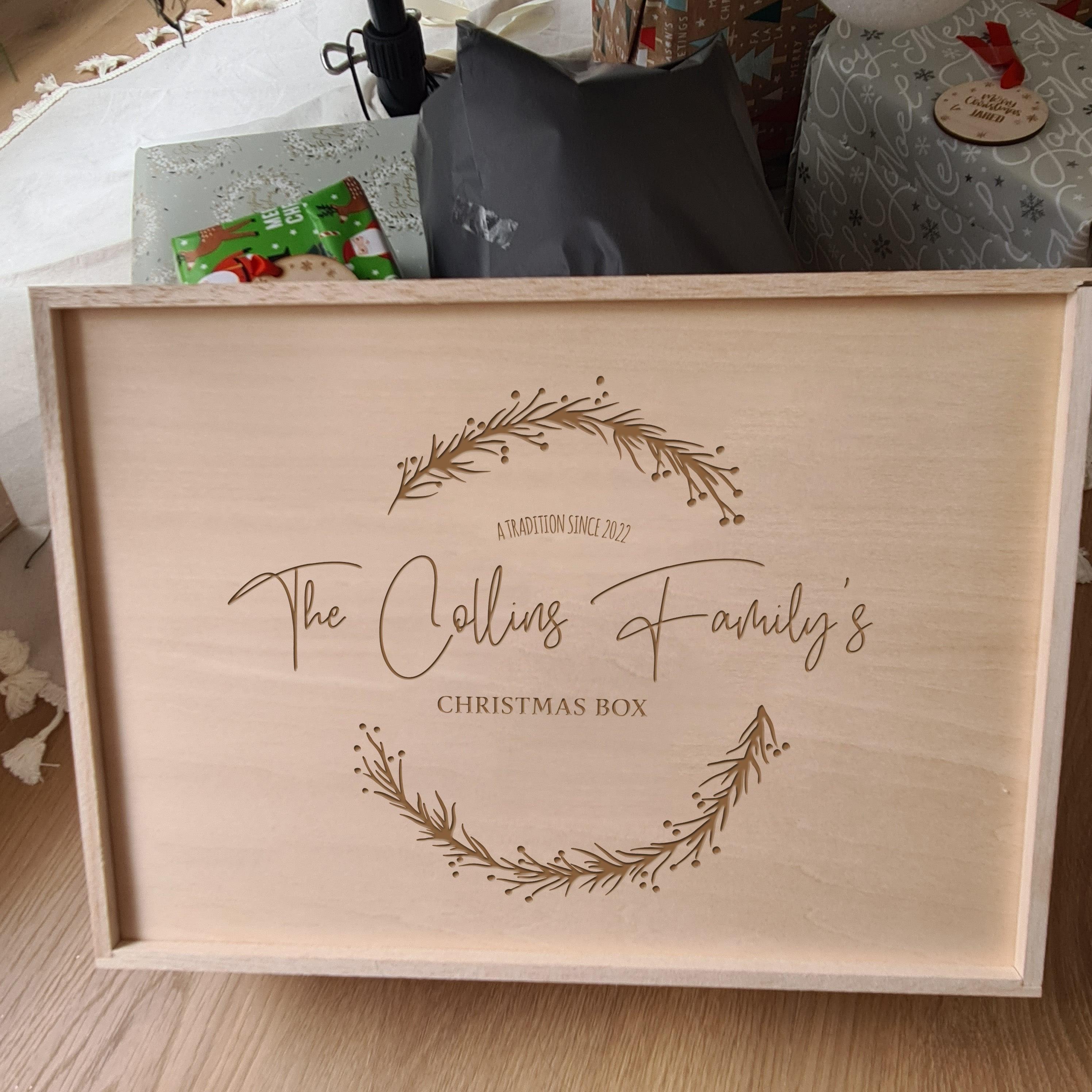Personalised Christmas Keepsake Box - Family Wreath - The Willow Corner