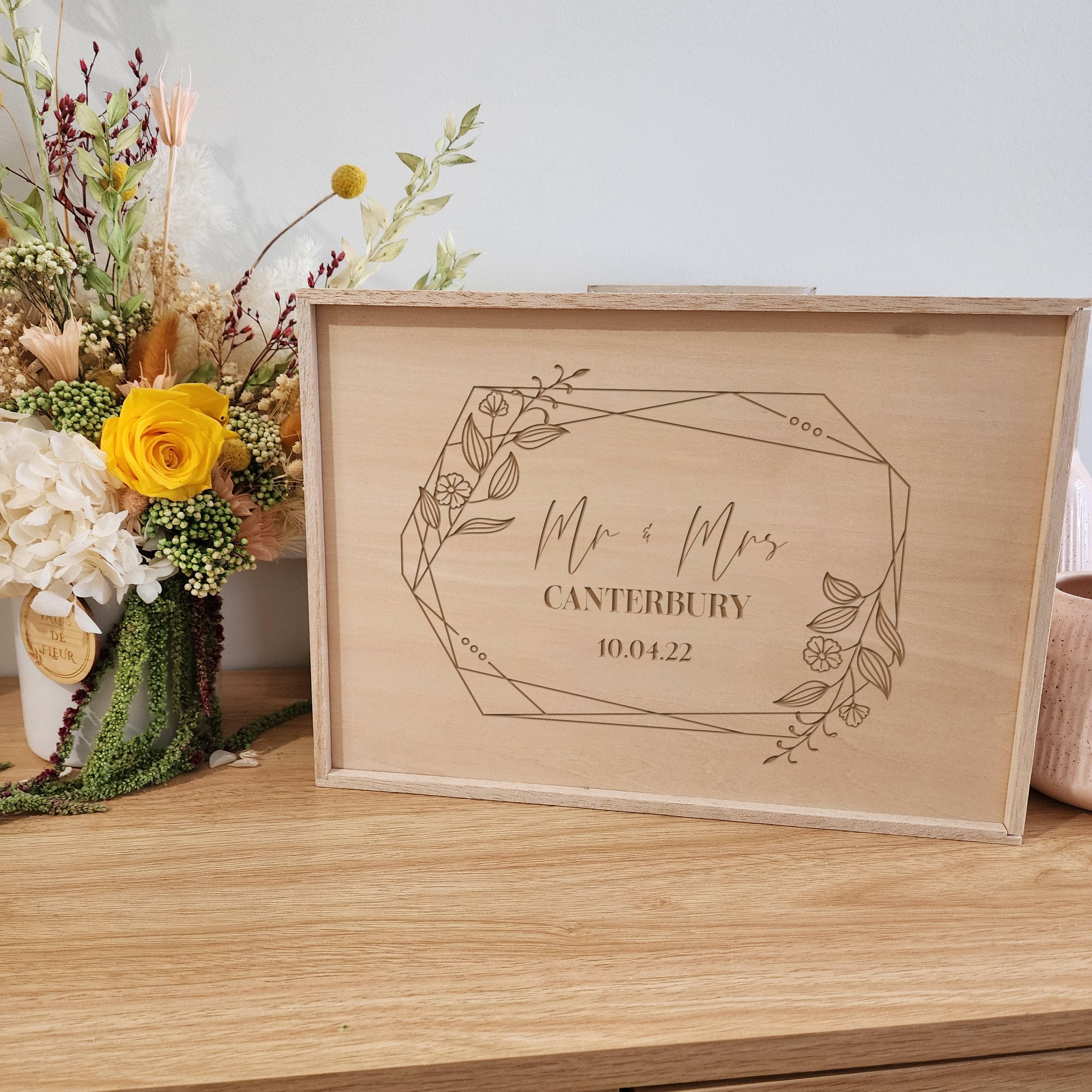 Personalised Geometric Wreath Couples Memory Keepsake Box - Valentine&#39;s Day Gift - The Willow Corner