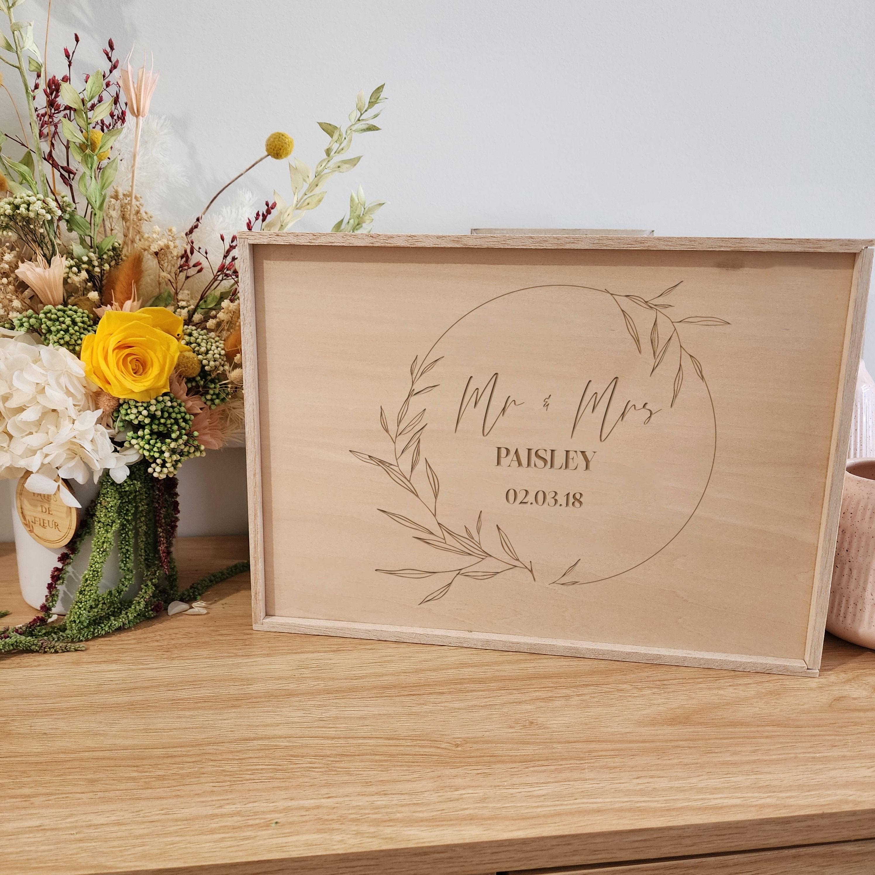 Personalised Olive Wreath Couples Memory Keepsake Box - Valentine&#39;s Day Gift - The Willow Corner