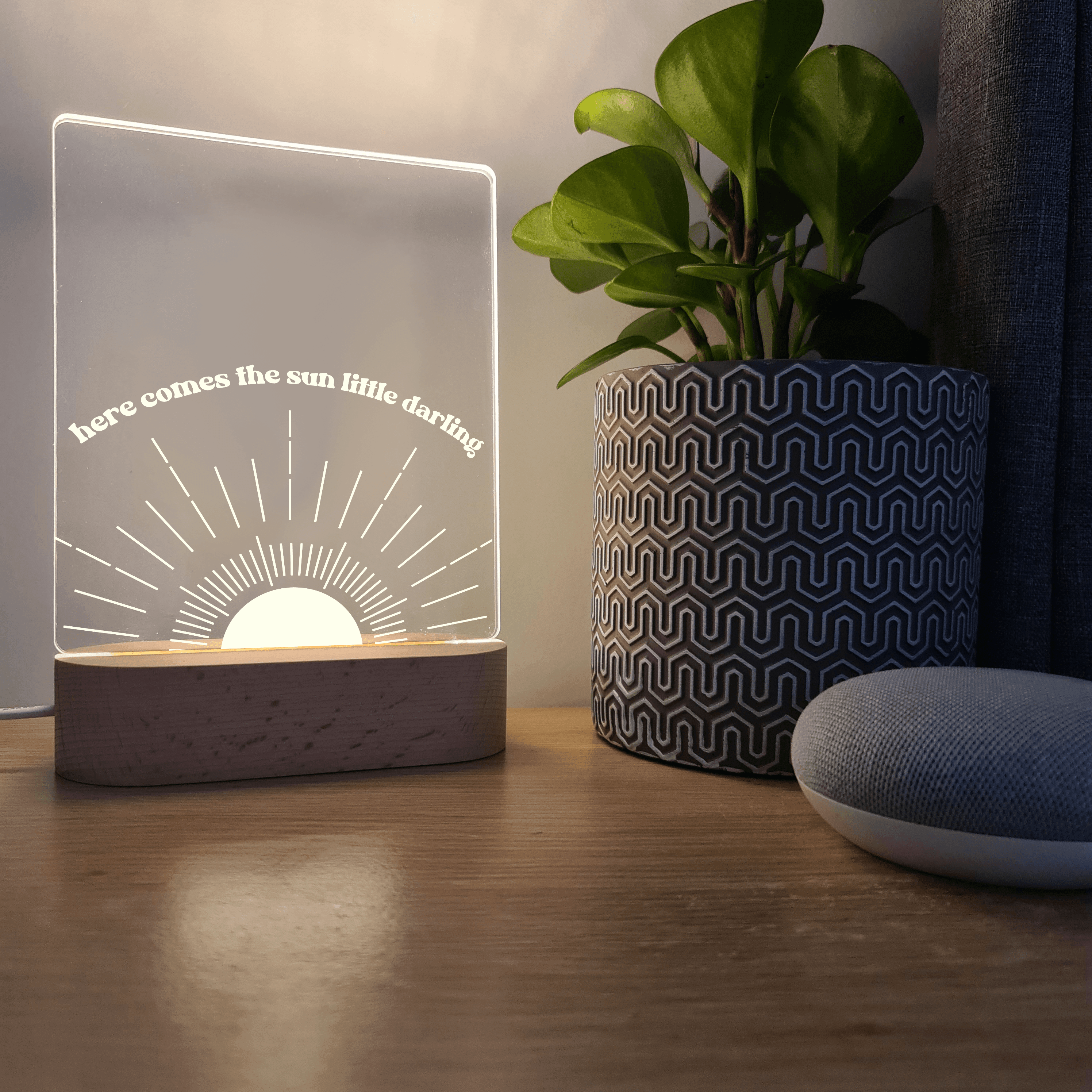Quote Night Light 🌙 - Here Comes The Sun - The Willow Corner
