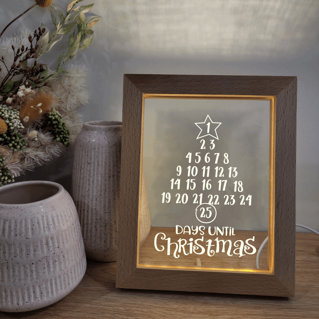 Timber Christmas Countdown Night Light Frame 🌙 - Starry Days Until Christmas - The Willow Corner