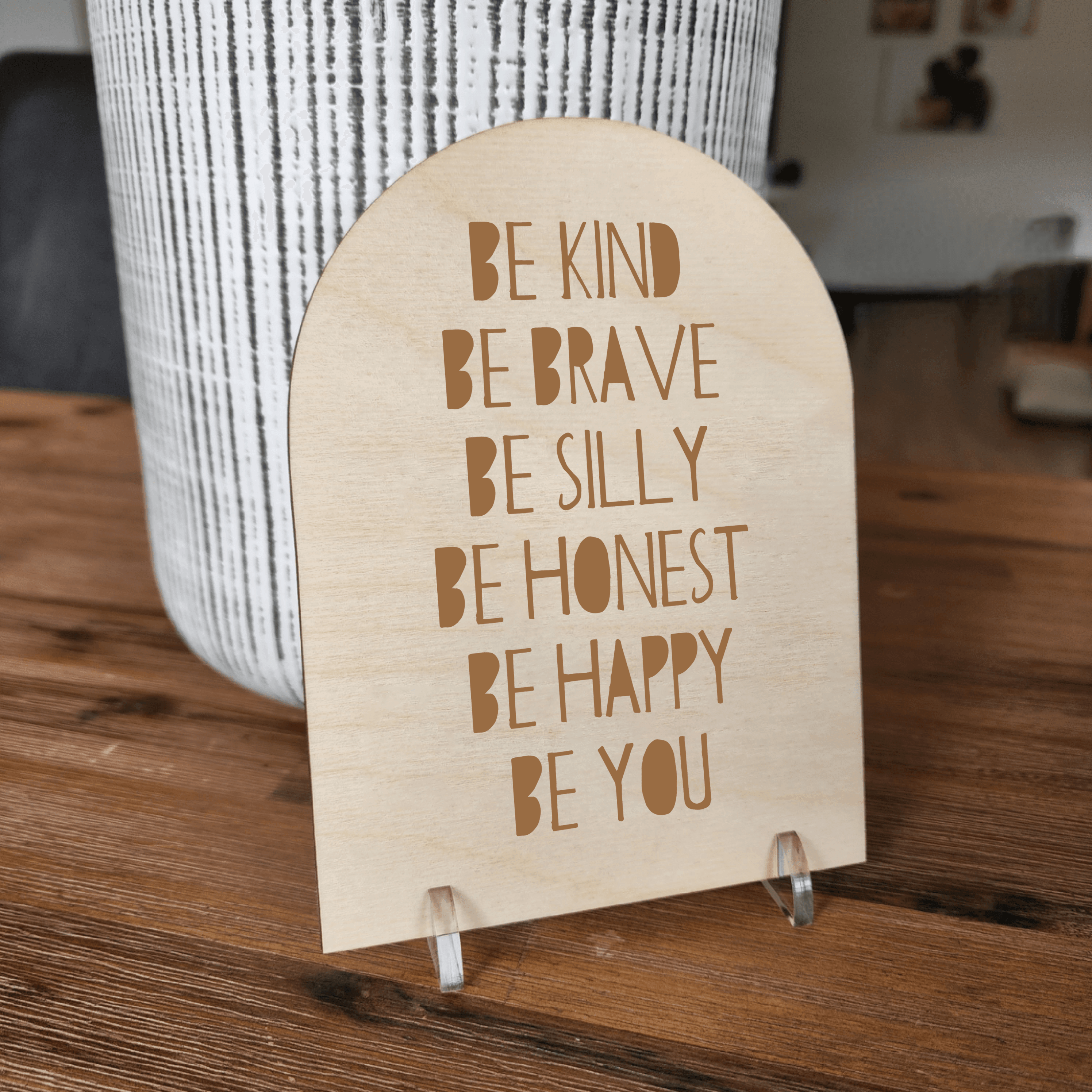 Wooden Arch Quote - Be Kind Affirmation 🙌 - The Willow Corner